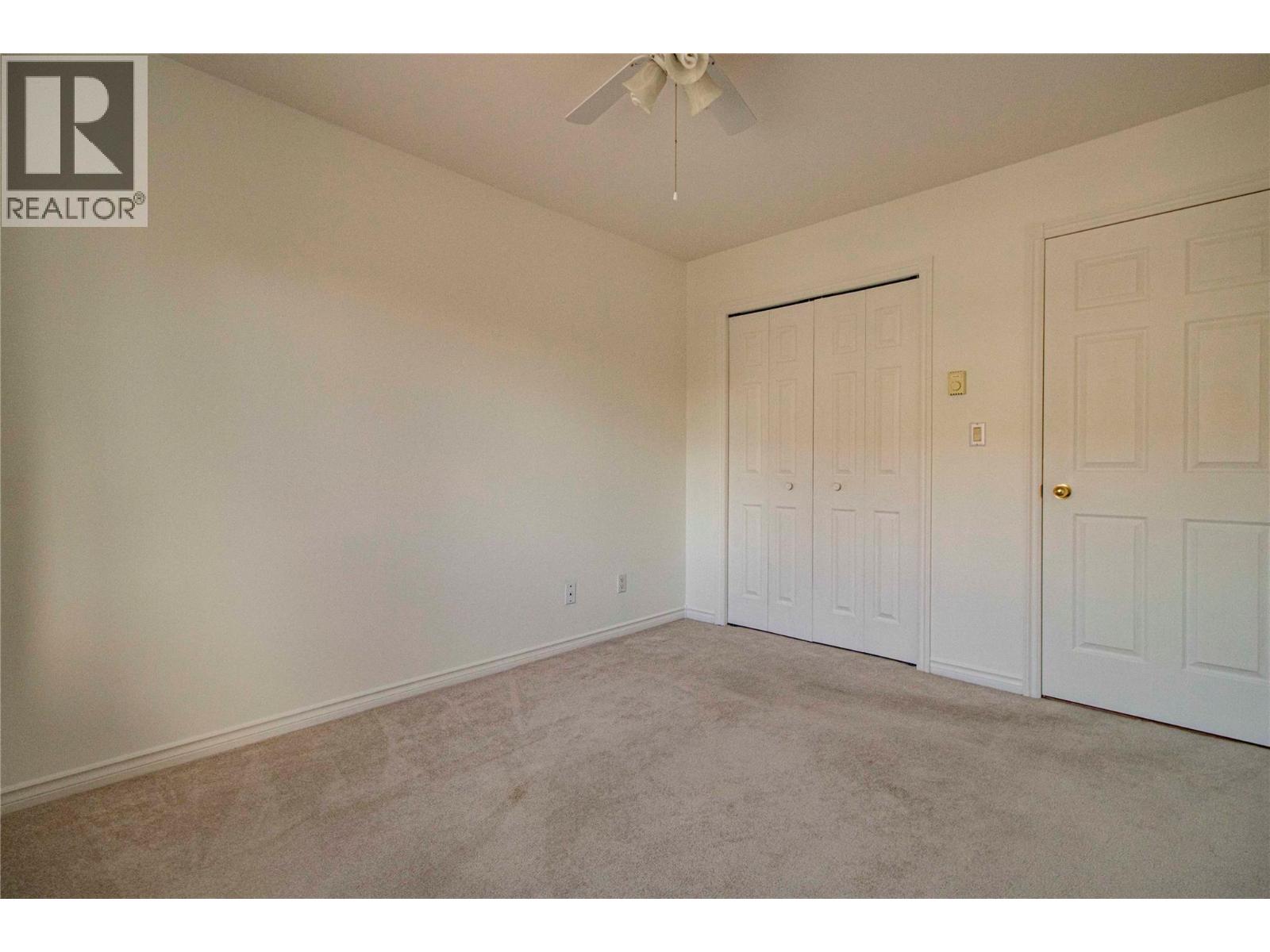 207 8412 Jubilee Road East, Summerland