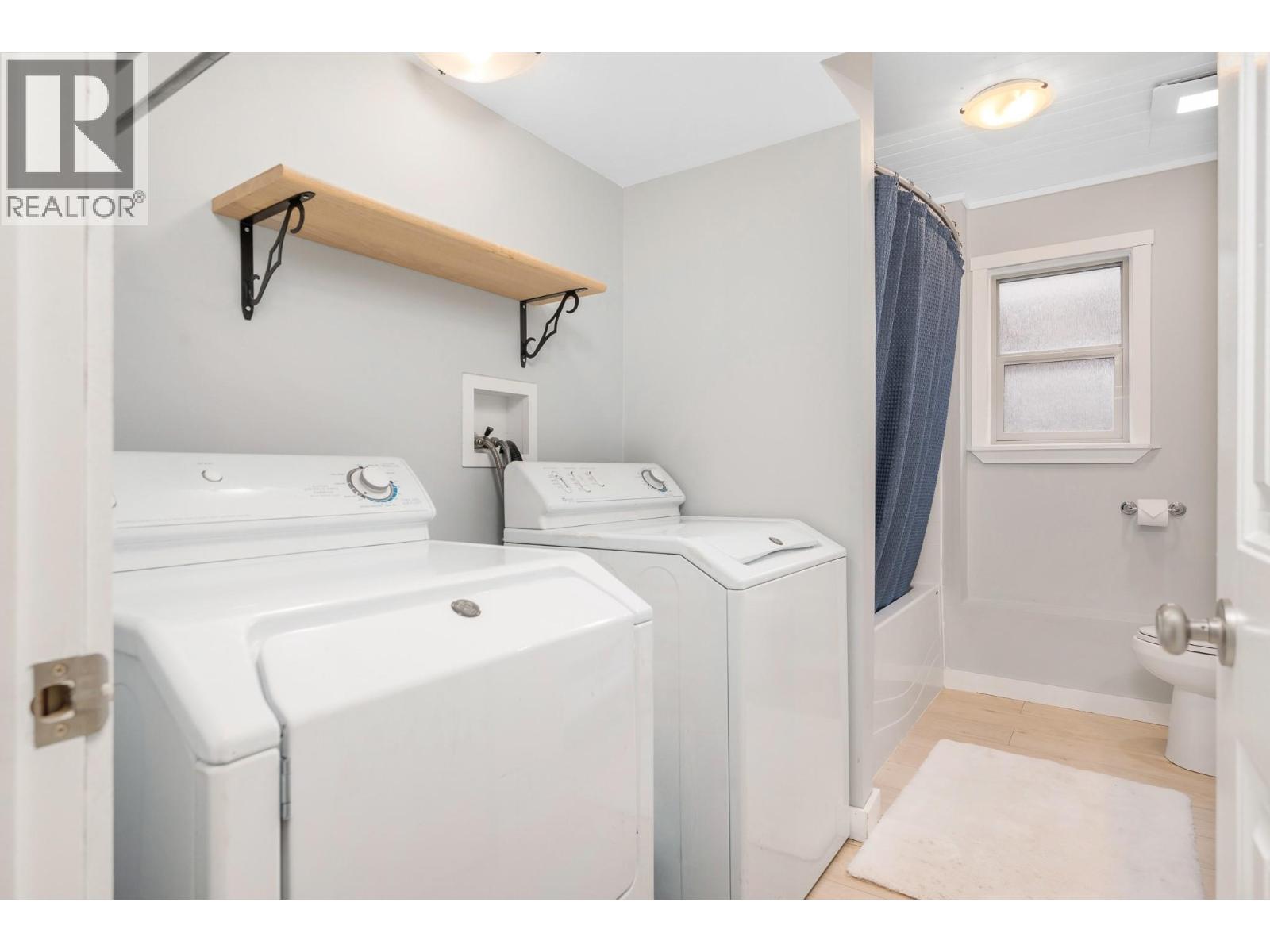 1130 7th Avenue SE, Salmon Arm