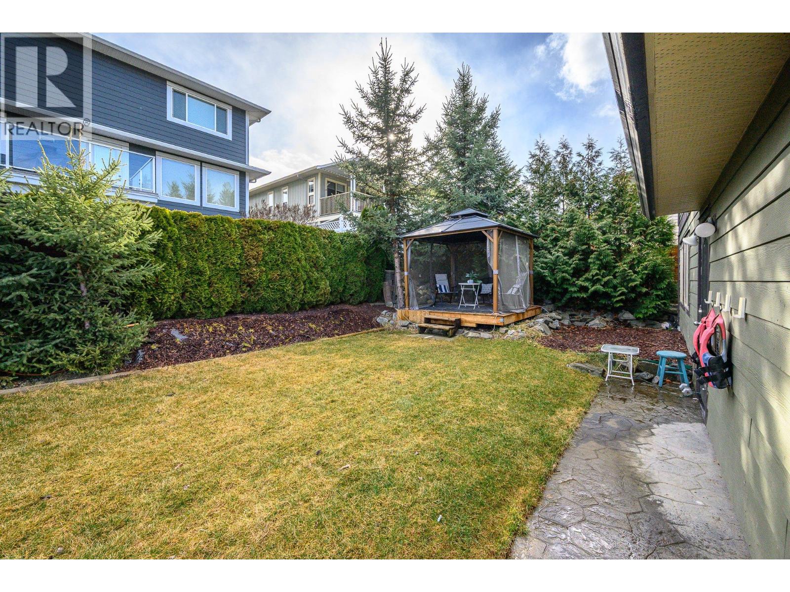 1130 7th Avenue SE, Salmon Arm