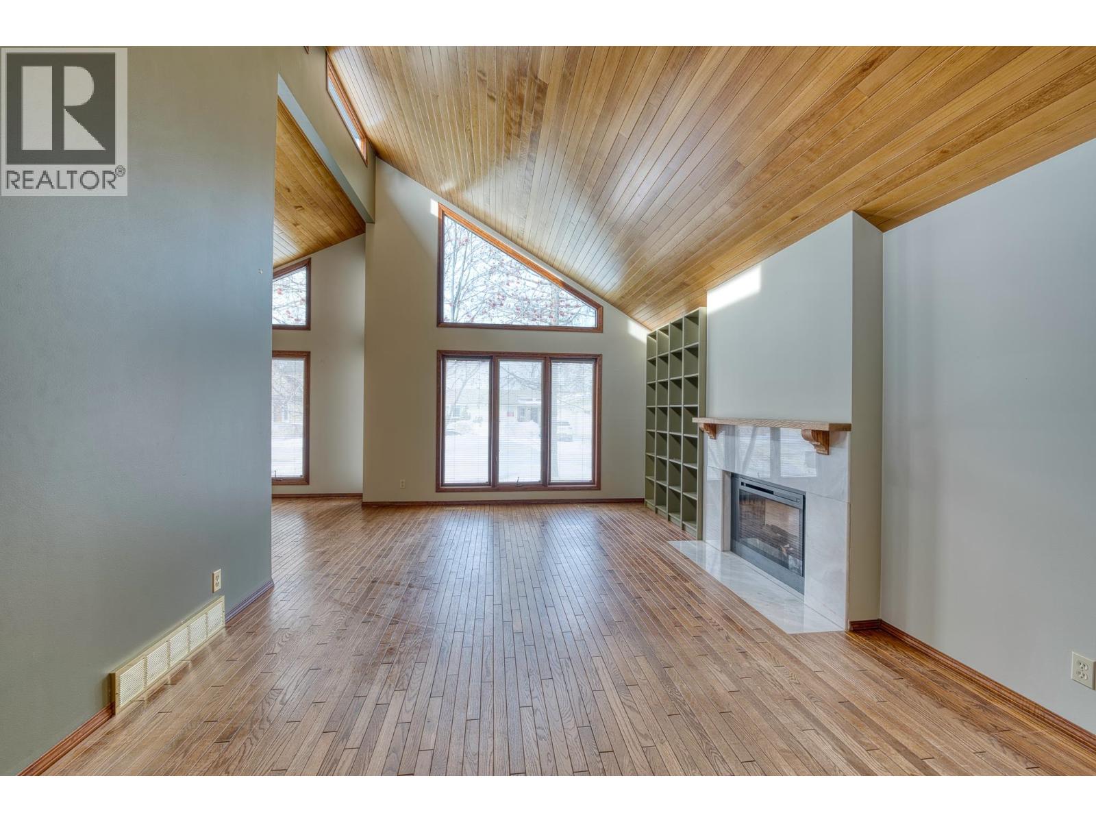 10611 107 STREET, Fort St. John