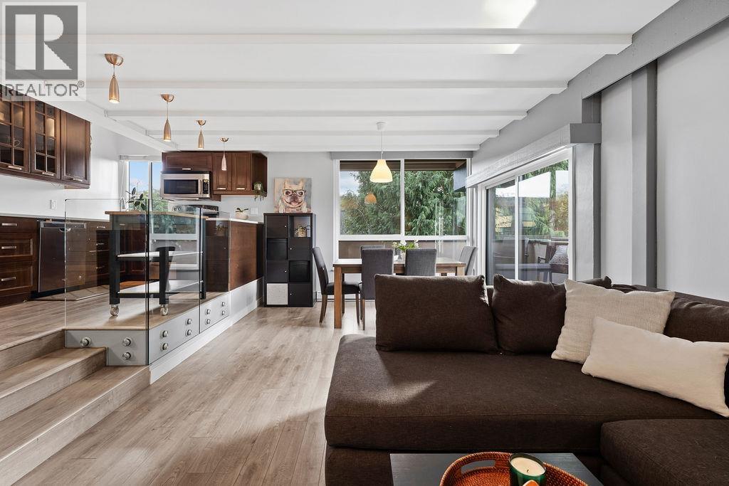 201 341 MAHON AVENUE, North Vancouver