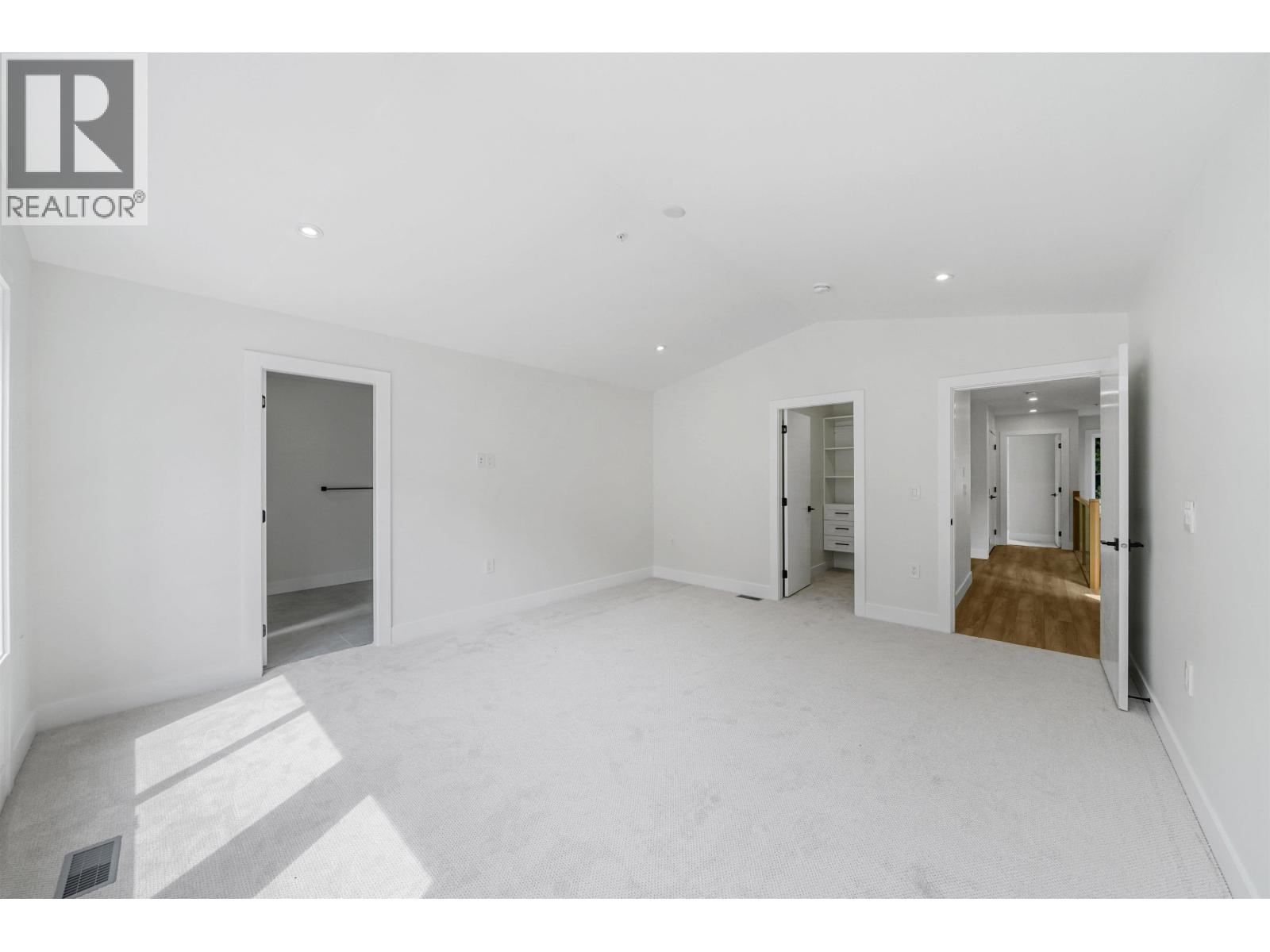 19098 DOERKSEN DRIVE, Pitt Meadows