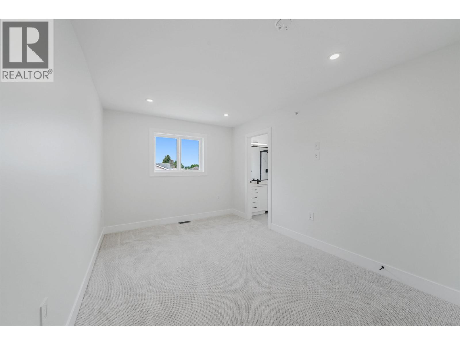 19098 DOERKSEN DRIVE, Pitt Meadows