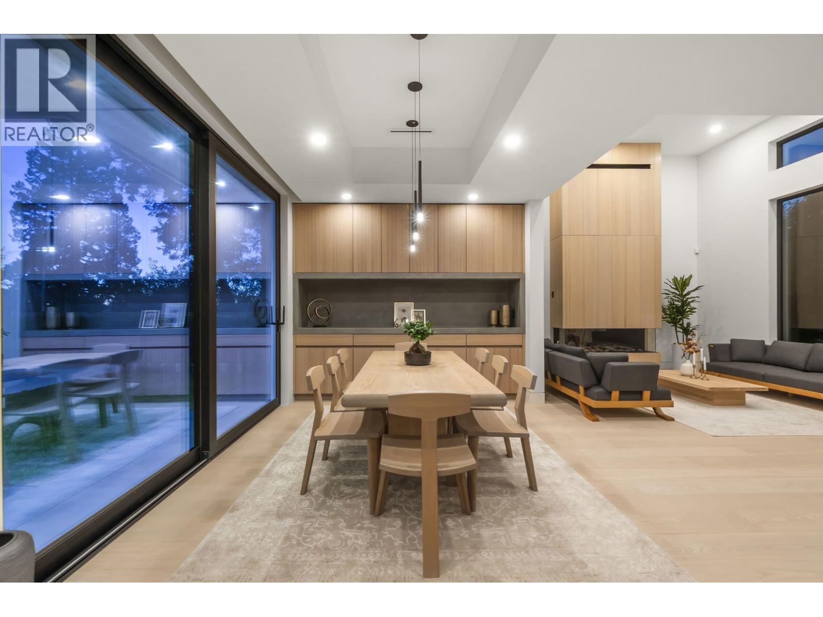 1066 FULTON AVENUE, West Vancouver