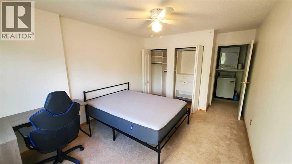 Single Family House for Sale in    Avenue SW Downtown Commercial Core Calgary 