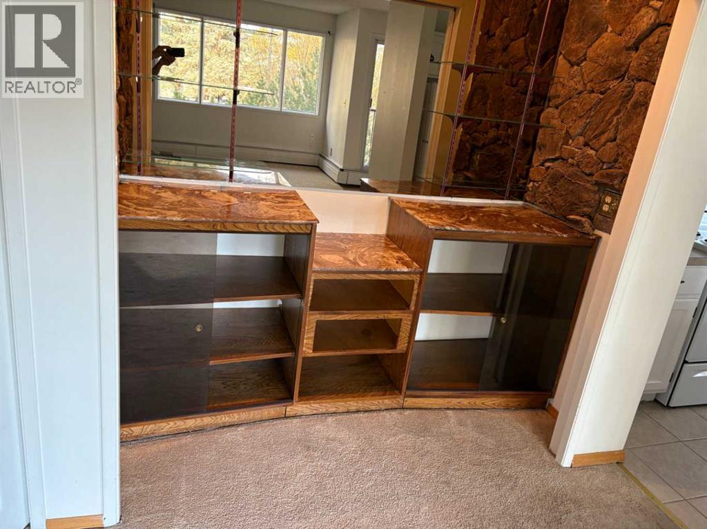 Single Family House for Sale in    Avenue SW Downtown Commercial Core Calgary 