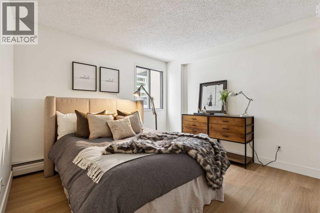 
          111 14 Avenue Southeast
            <br/>
            <span>Calgary</span>
            , 
            <span>AB</span>
             <span>T2G4Z8</span>
         - Photo 16