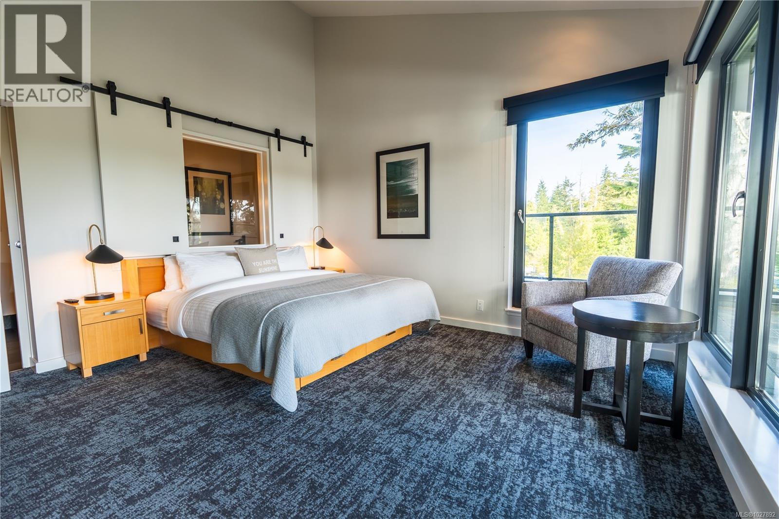 402 596 Marine Dr, Ucluelet