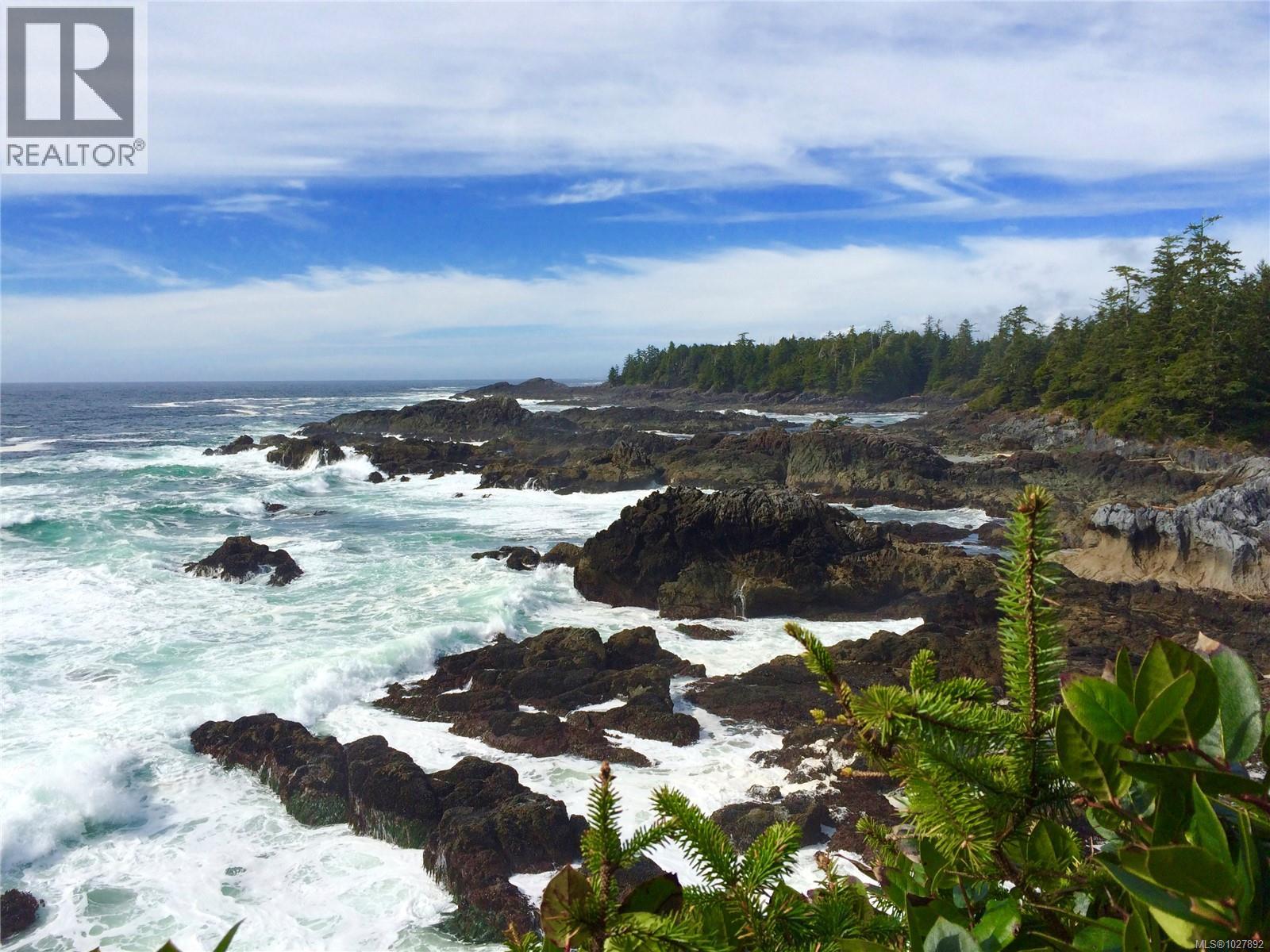 402 596 Marine Dr, Ucluelet