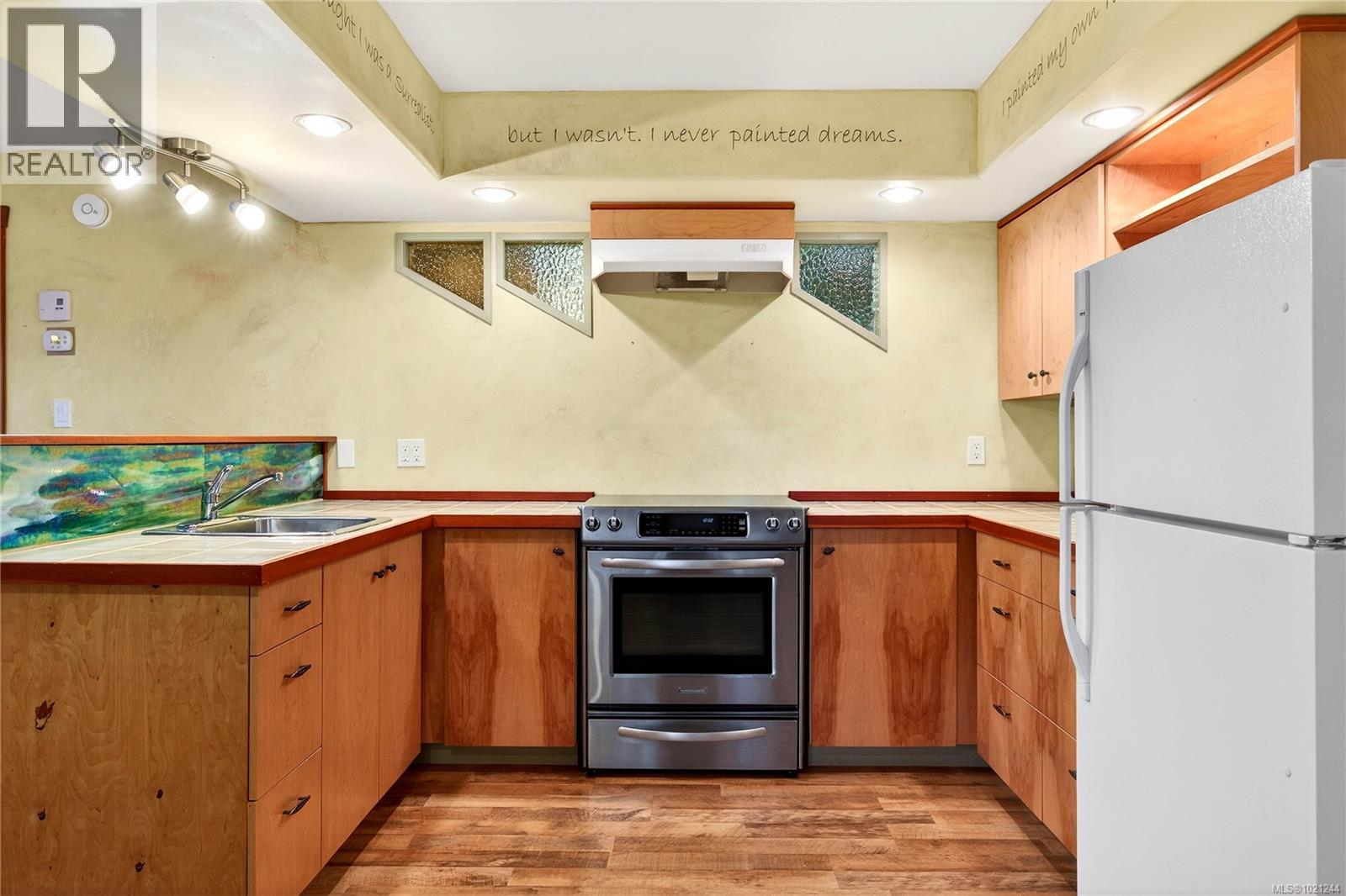  1375 Beddis Road, Salt Spring