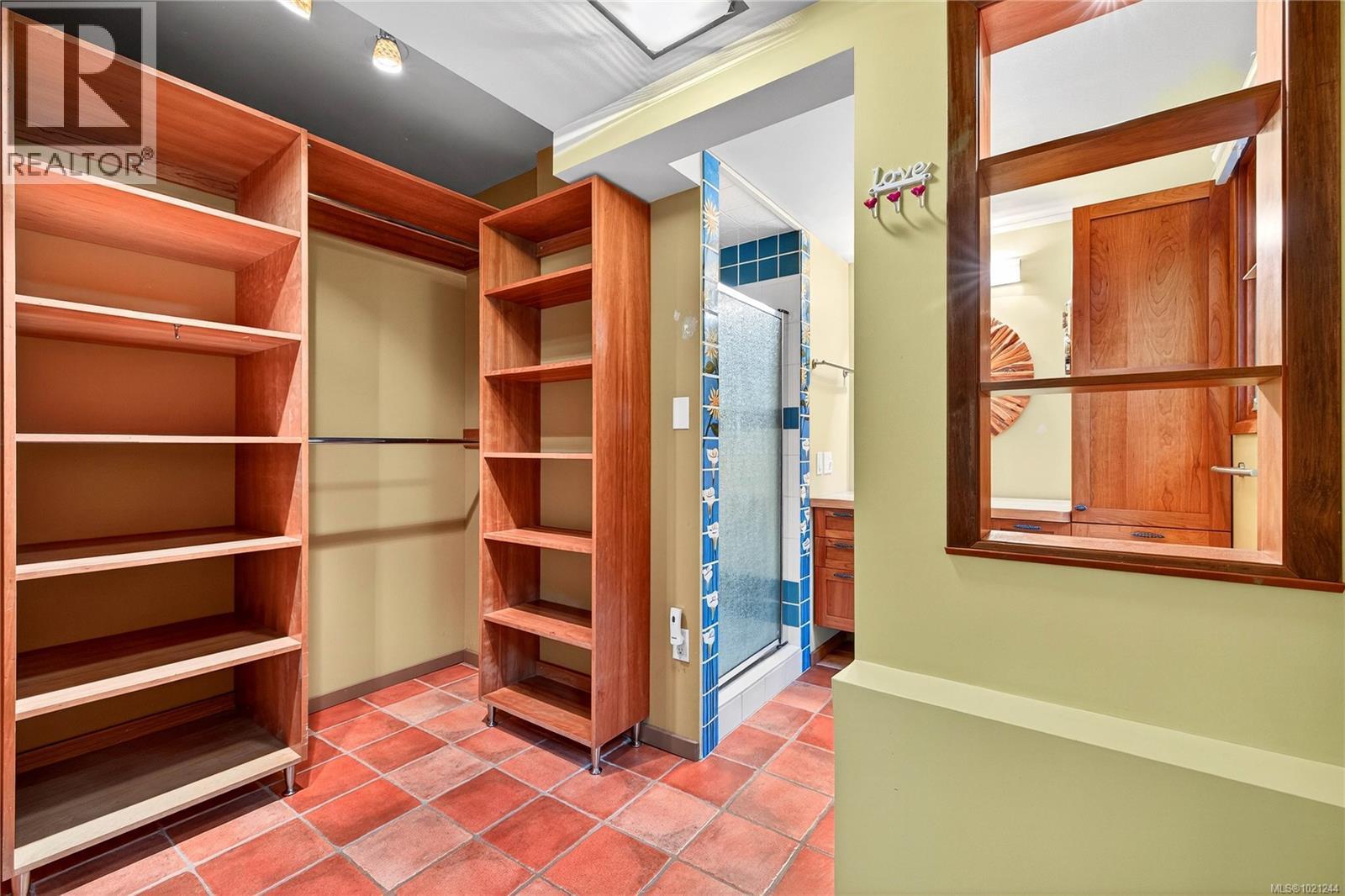  1375 Beddis Road, Salt Spring