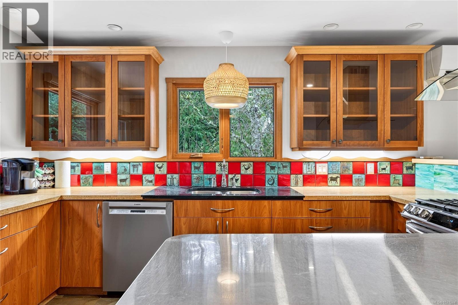  1375 Beddis Road, Salt Spring