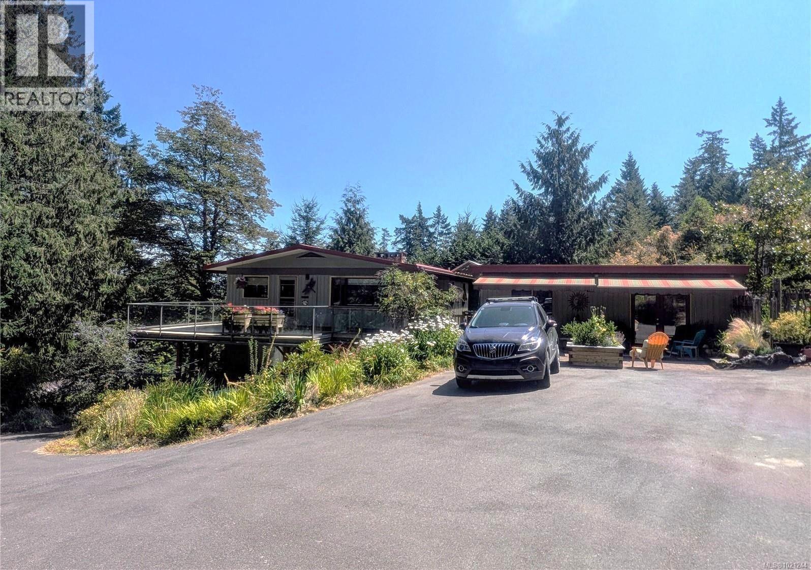  1375 Beddis Road, Salt Spring