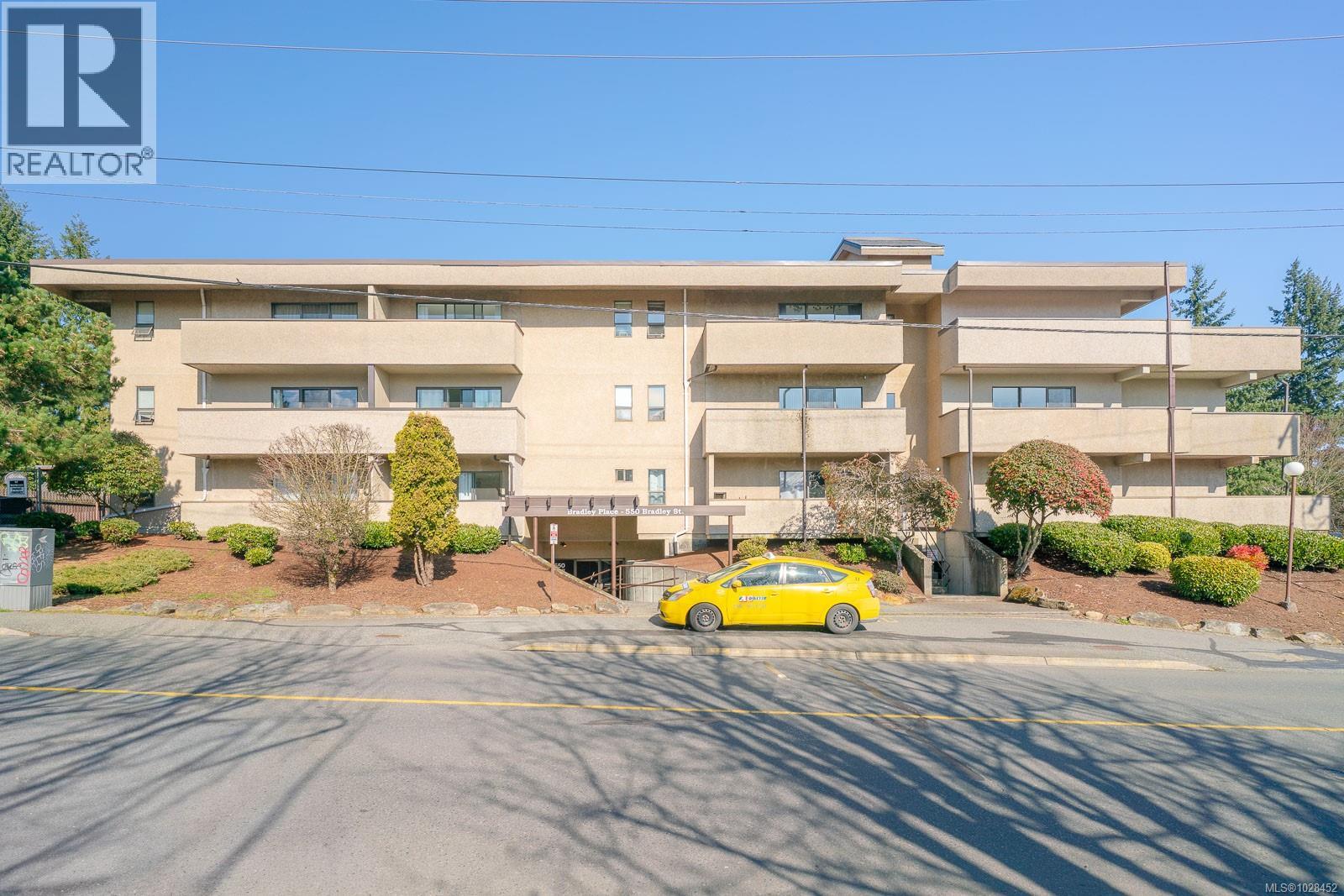 #303 550 BRADLEY ST - 27