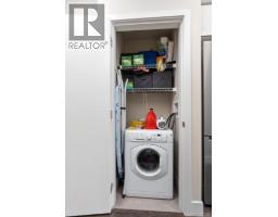 705 1090 Johnson St, Victoria, BC V8V0B3 Photo 9