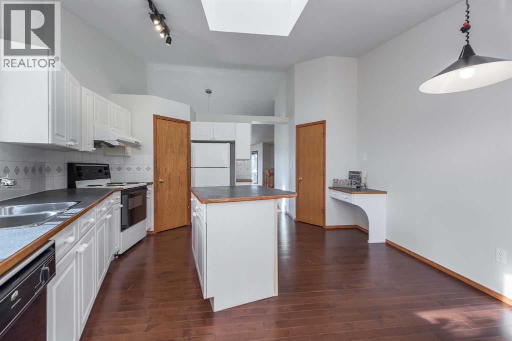 Single Family House Bi-level for Sale in  Arbour Ridge Heights NW Arbour Lake Calgary 