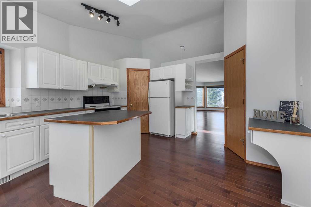 Single Family House Bi-level for Sale in  Arbour Ridge Heights NW Arbour Lake Calgary 