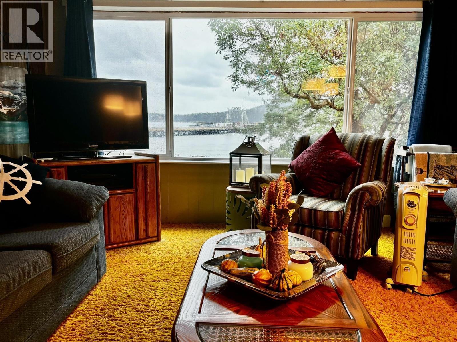 105 MADRONA ROAD, Galiano Island