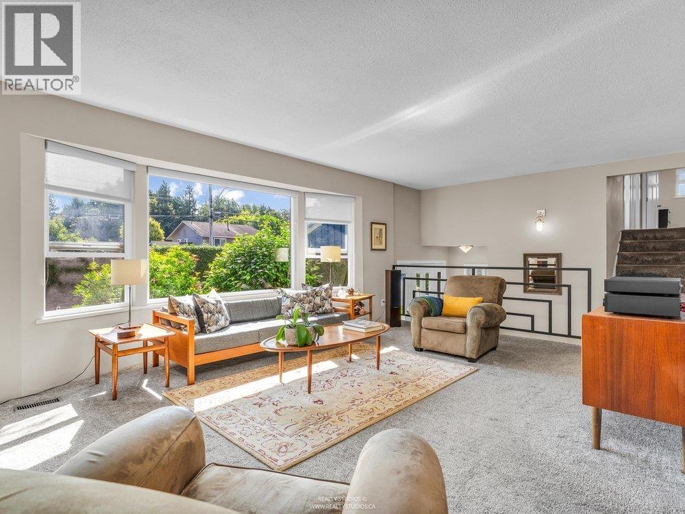 999 53A Street, Delta