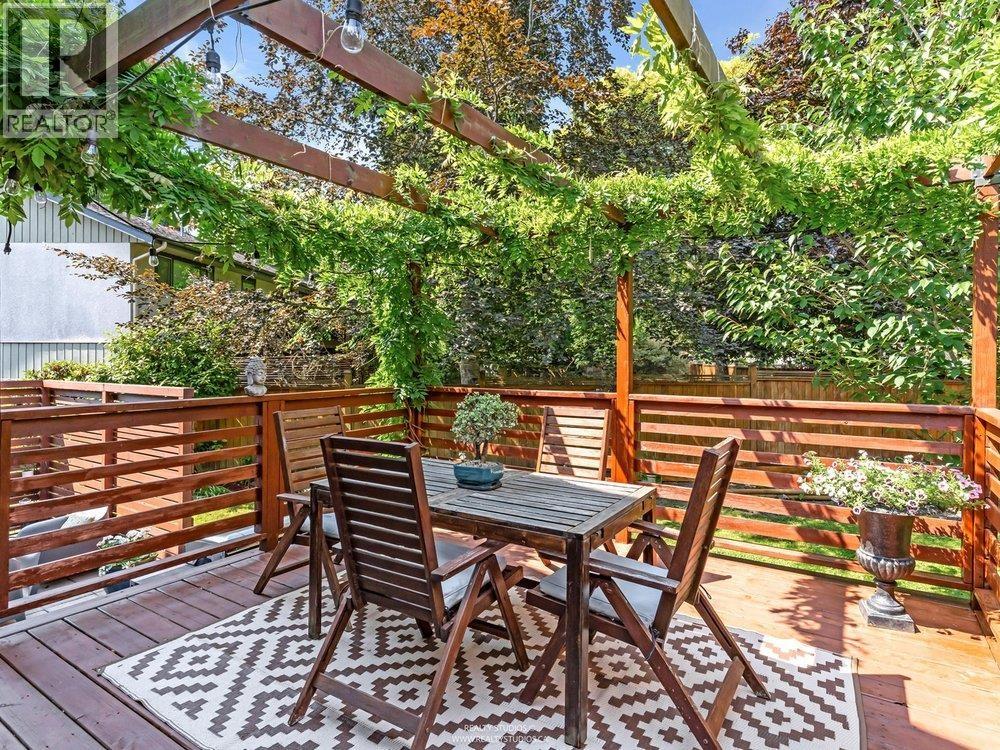 999 53A Street, Delta