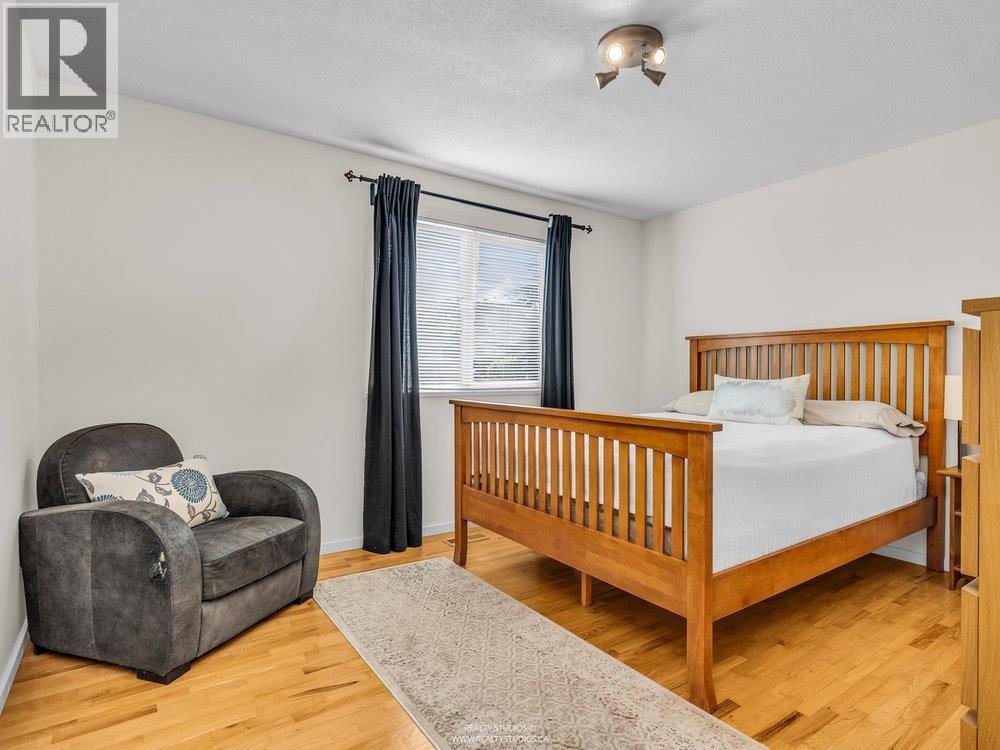 999 53A Street, Delta