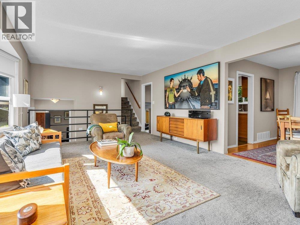 999 53A Street, Delta