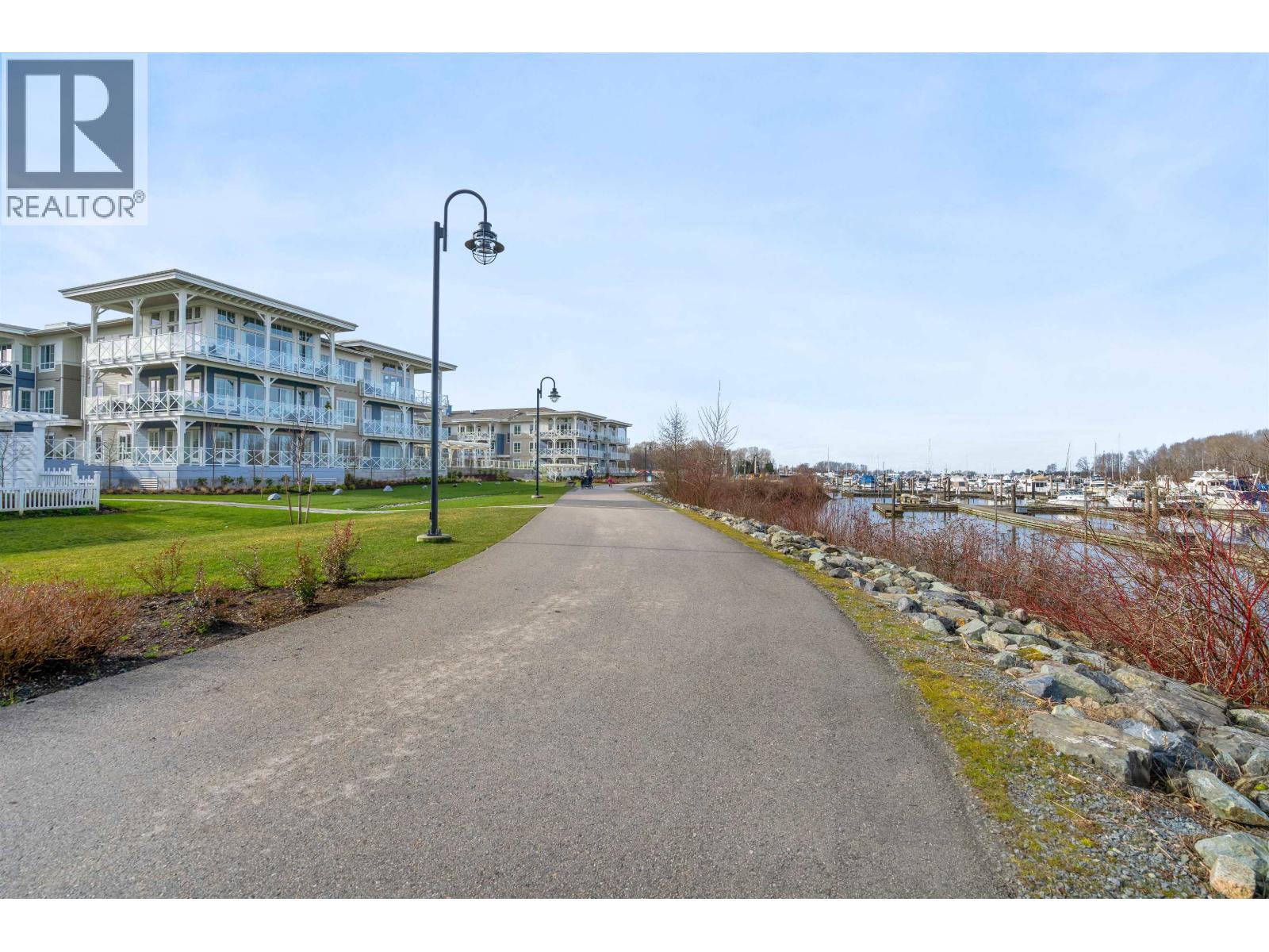 #27-5551 ADMIRAL Way, Ladner