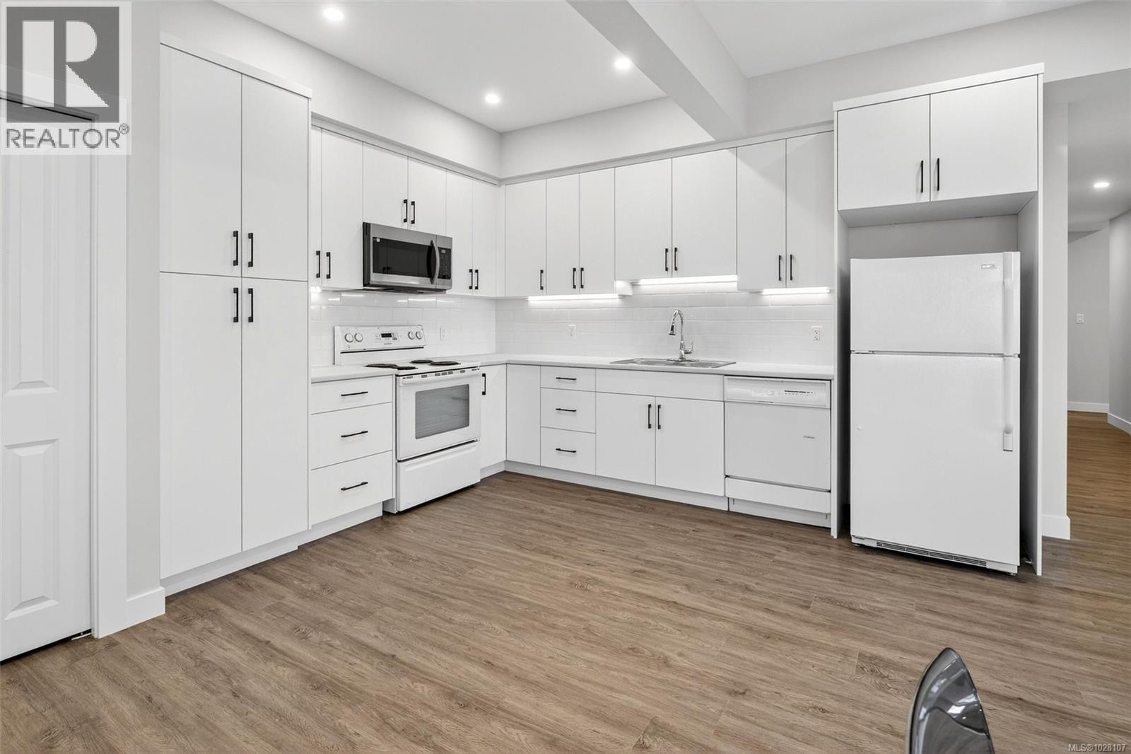  667 Noowick Road, Mill Bay