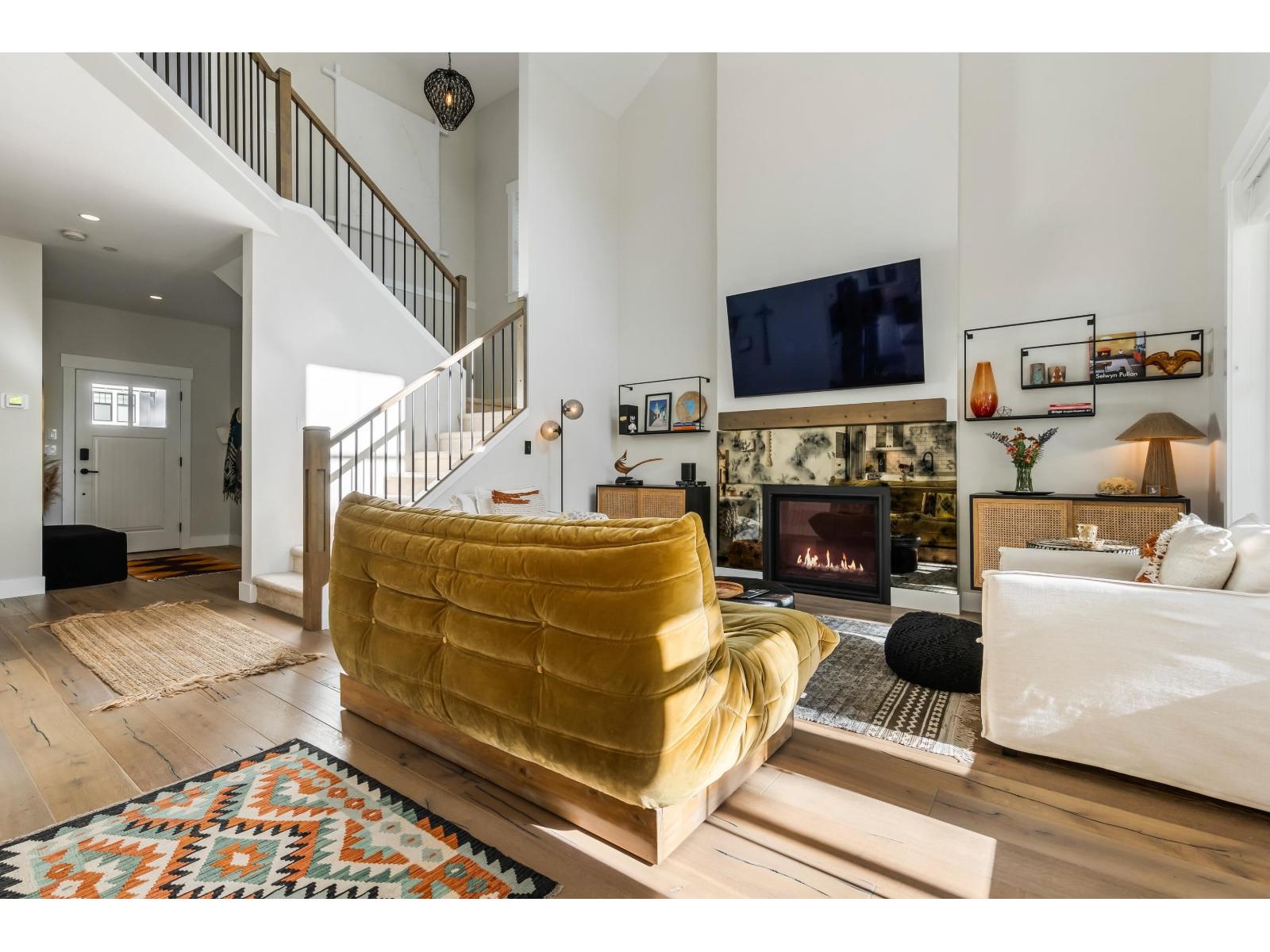 1805 FROSST CREEK CROSSING, Cultus Lake South, Lindell Beach