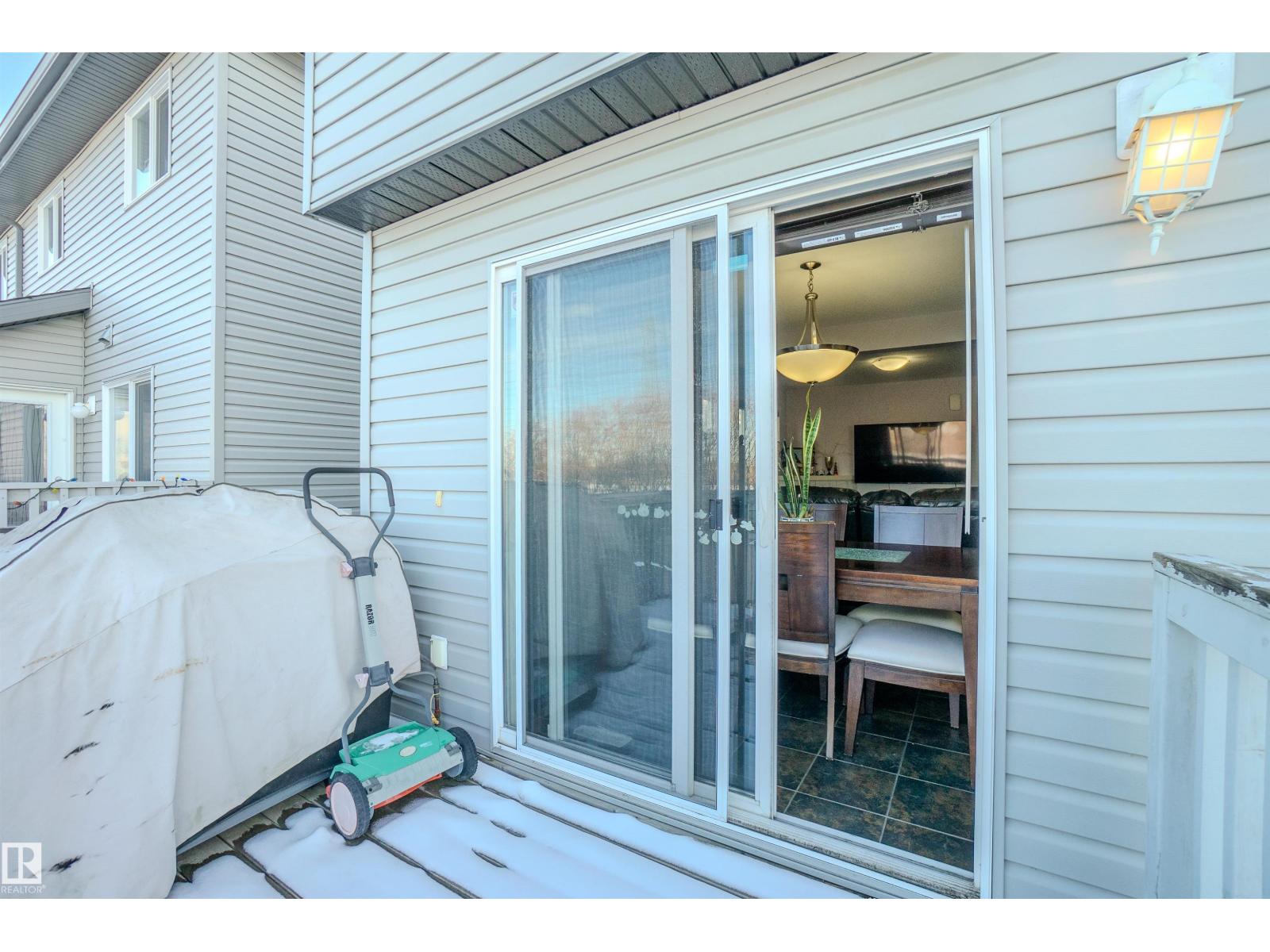 5244 1A AV SW SW - 6