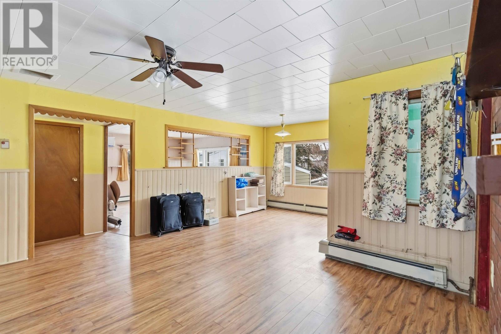 Property 16 of 50 of 67 Croft Avenue