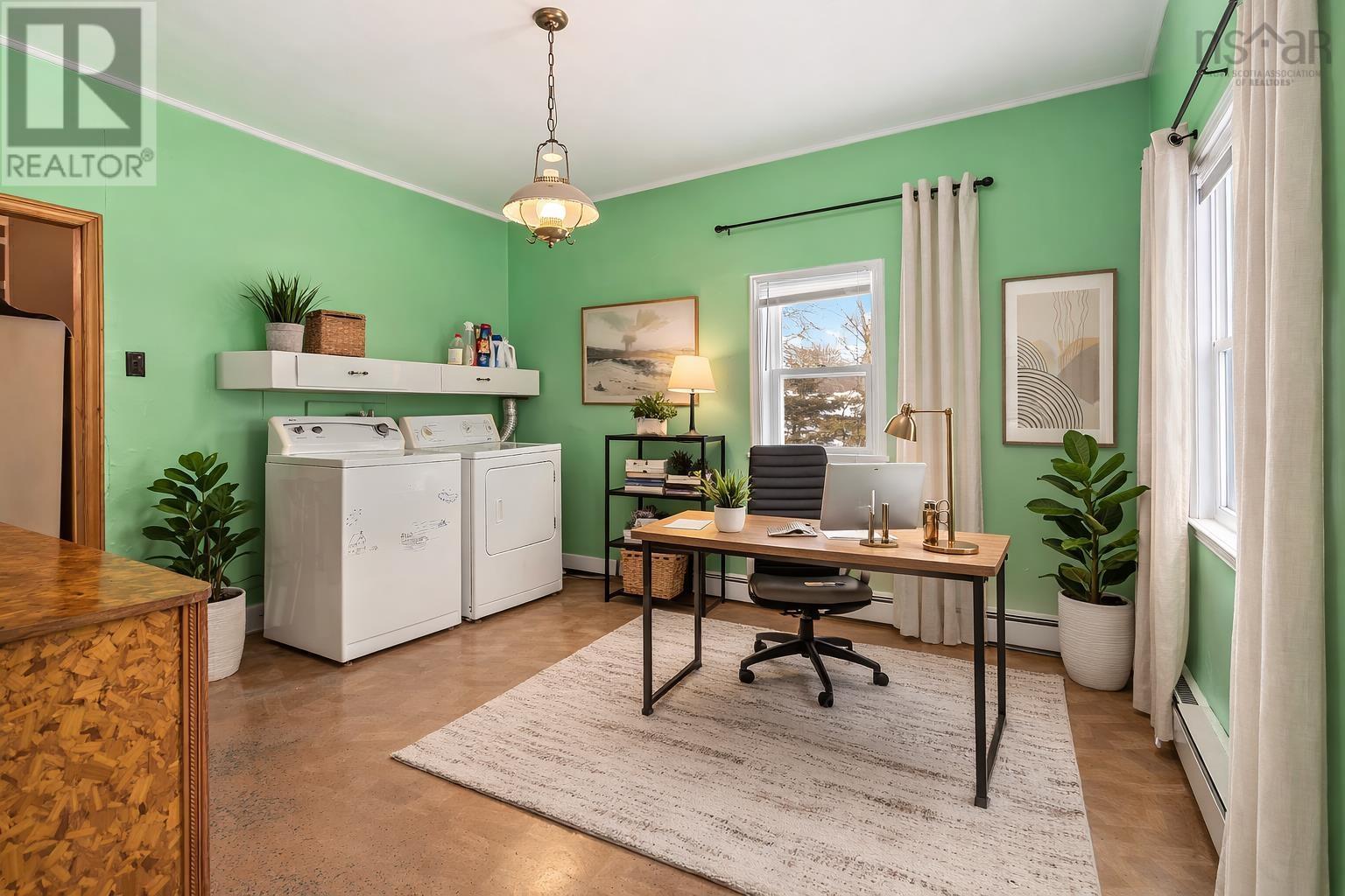 Property 33 of 50 of 67 Croft Avenue