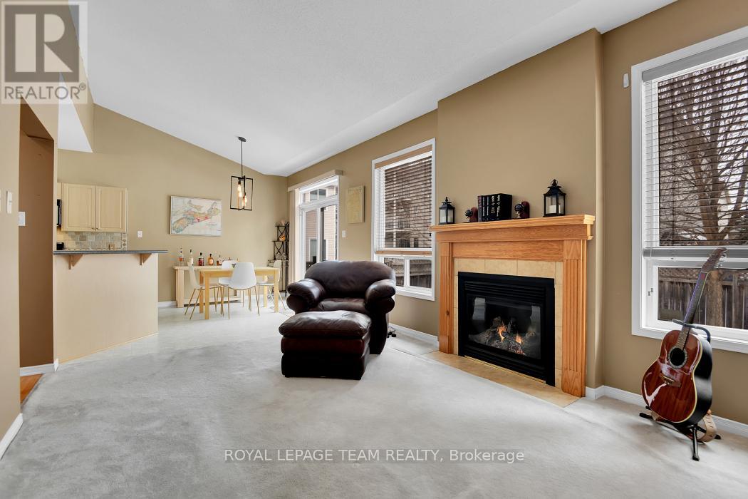 162 REDCLIFF AVENUE, Ottawa, Ontario