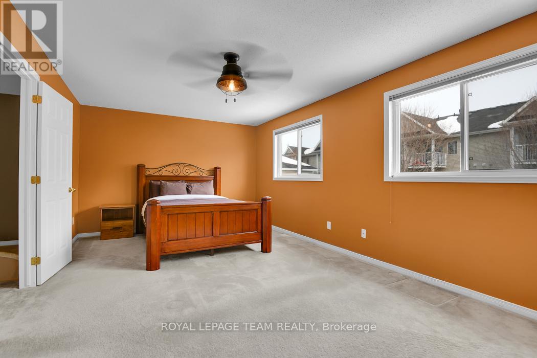 162 REDCLIFF AVENUE, Ottawa, Ontario