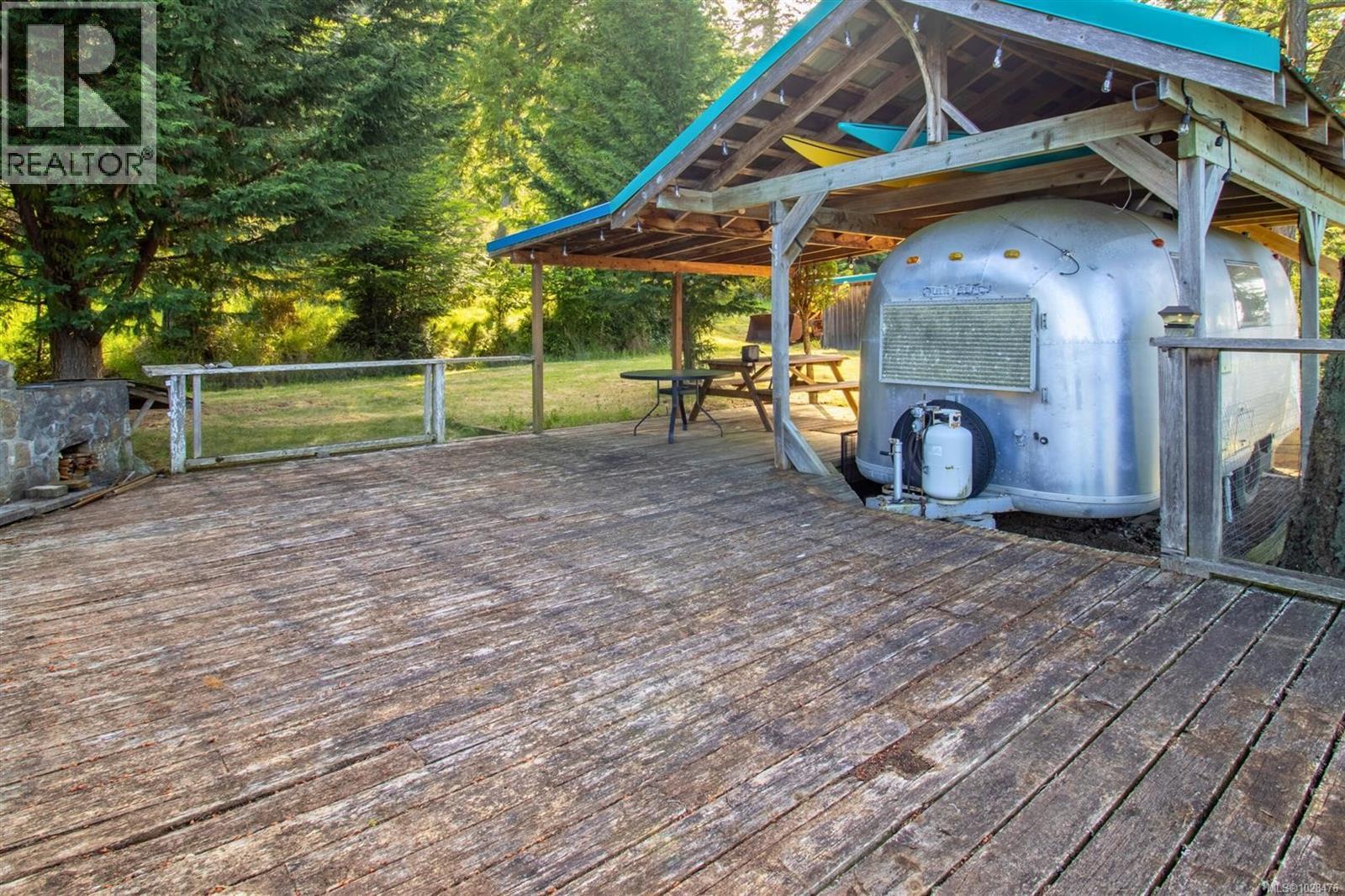  6903 Shark Road, Pender Island