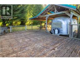 6903 Shark Rd, Pender Island, BC V0N2M2 Photo 22