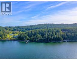 6903 Shark Rd, Pender Island, BC V0N2M2 Photo 7