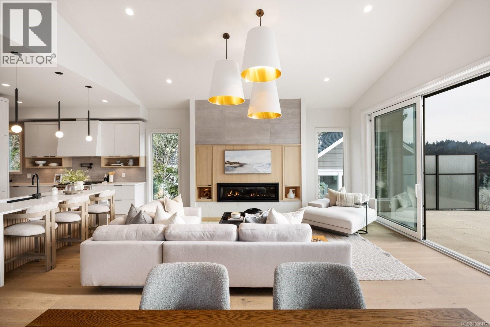 11392 CHALET RD - 11