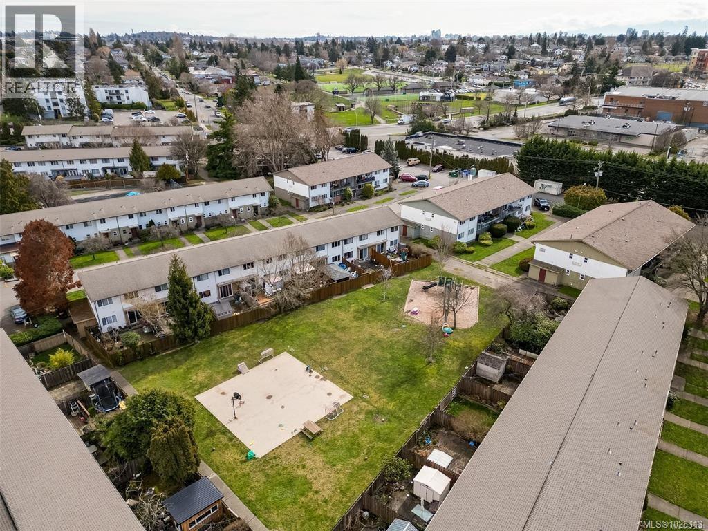 3596 TILLICUM RD - Image 2