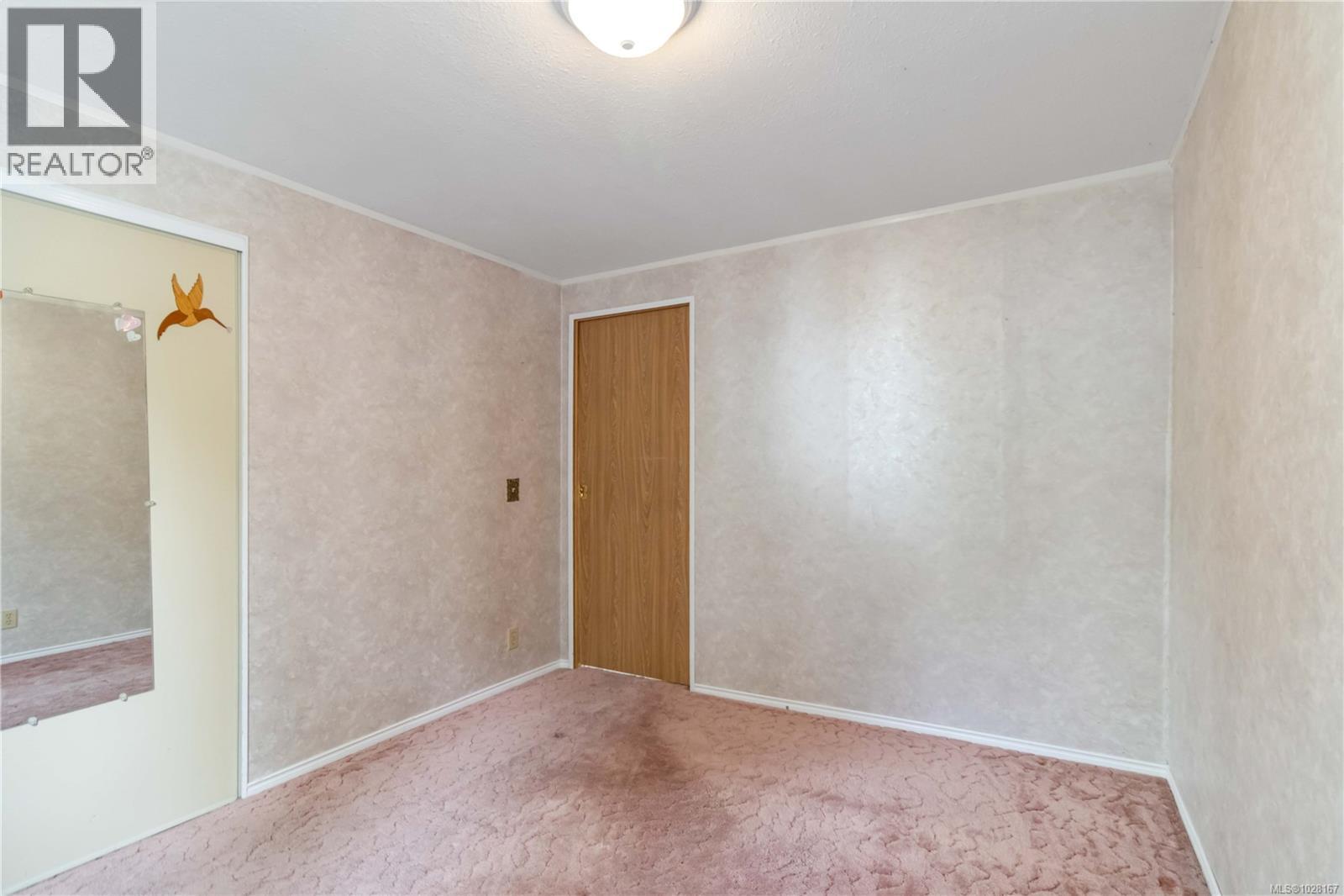 #32 7871 West Coast Rd - 37