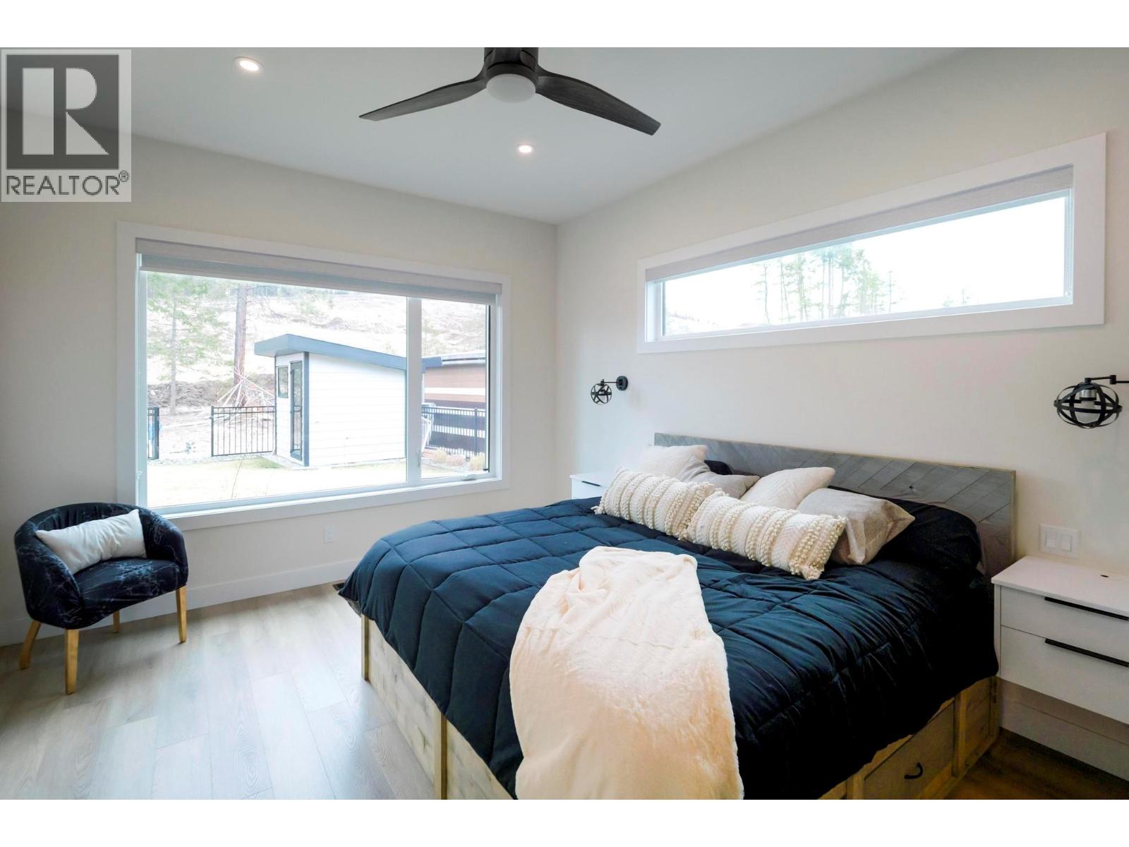 10245 Beacon Hill Drive, Lake Country