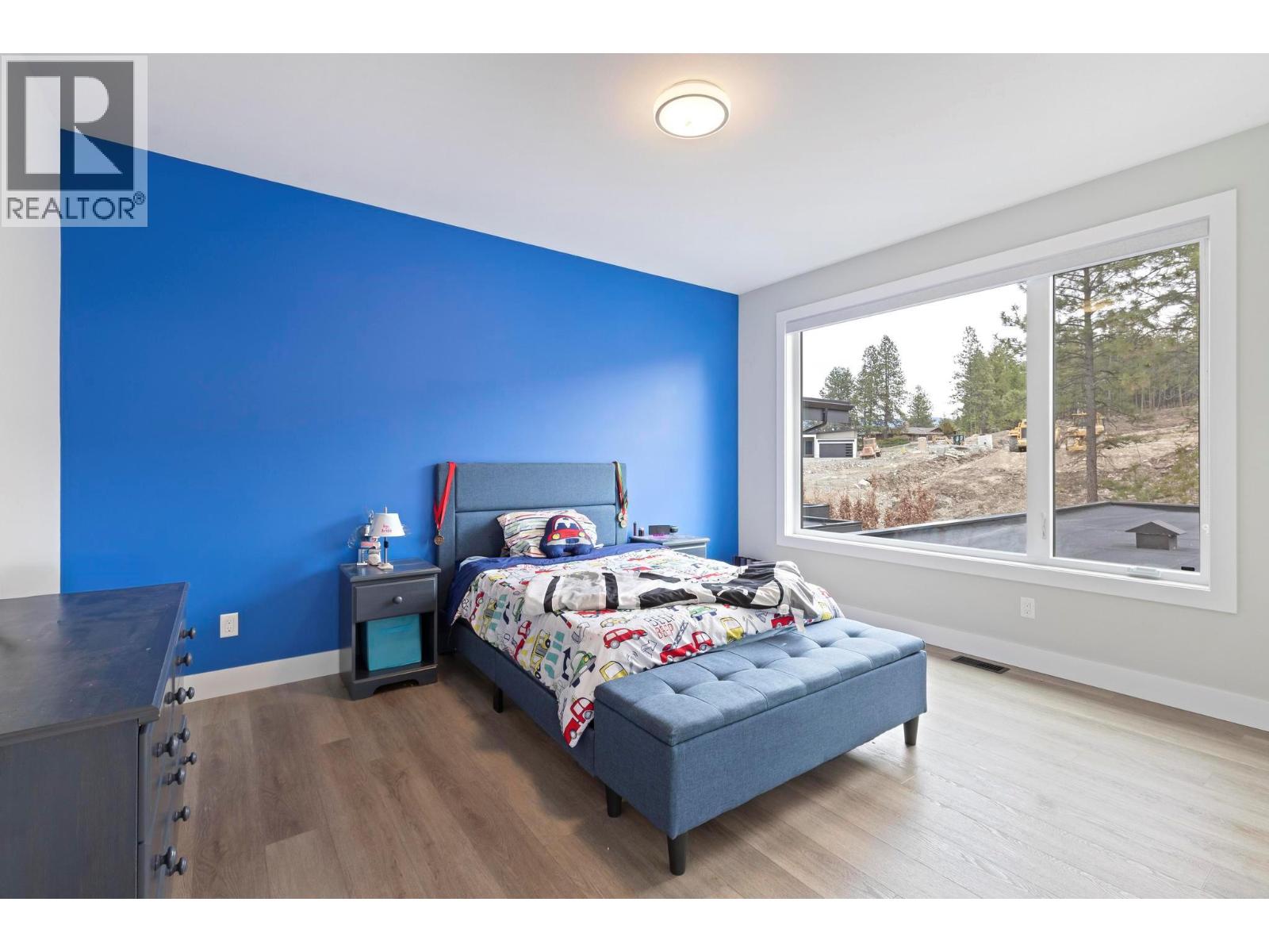 10245 Beacon Hill Drive, Lake Country