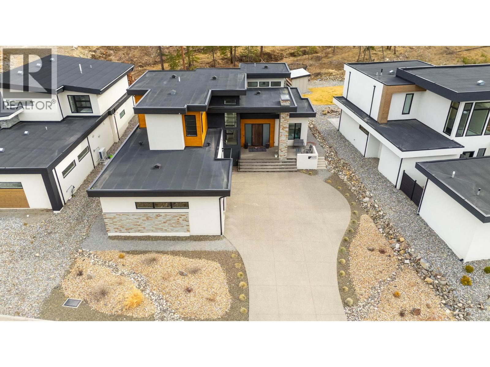 10245 Beacon Hill Drive, Lake Country