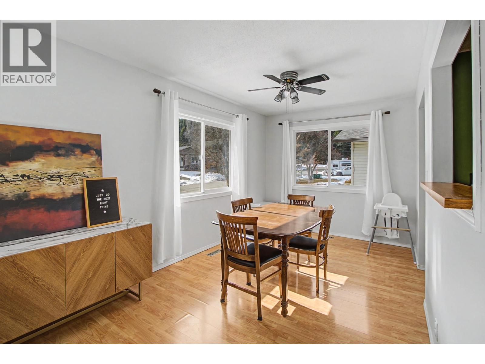 748 OCHAKWIN CRESCENT - 10