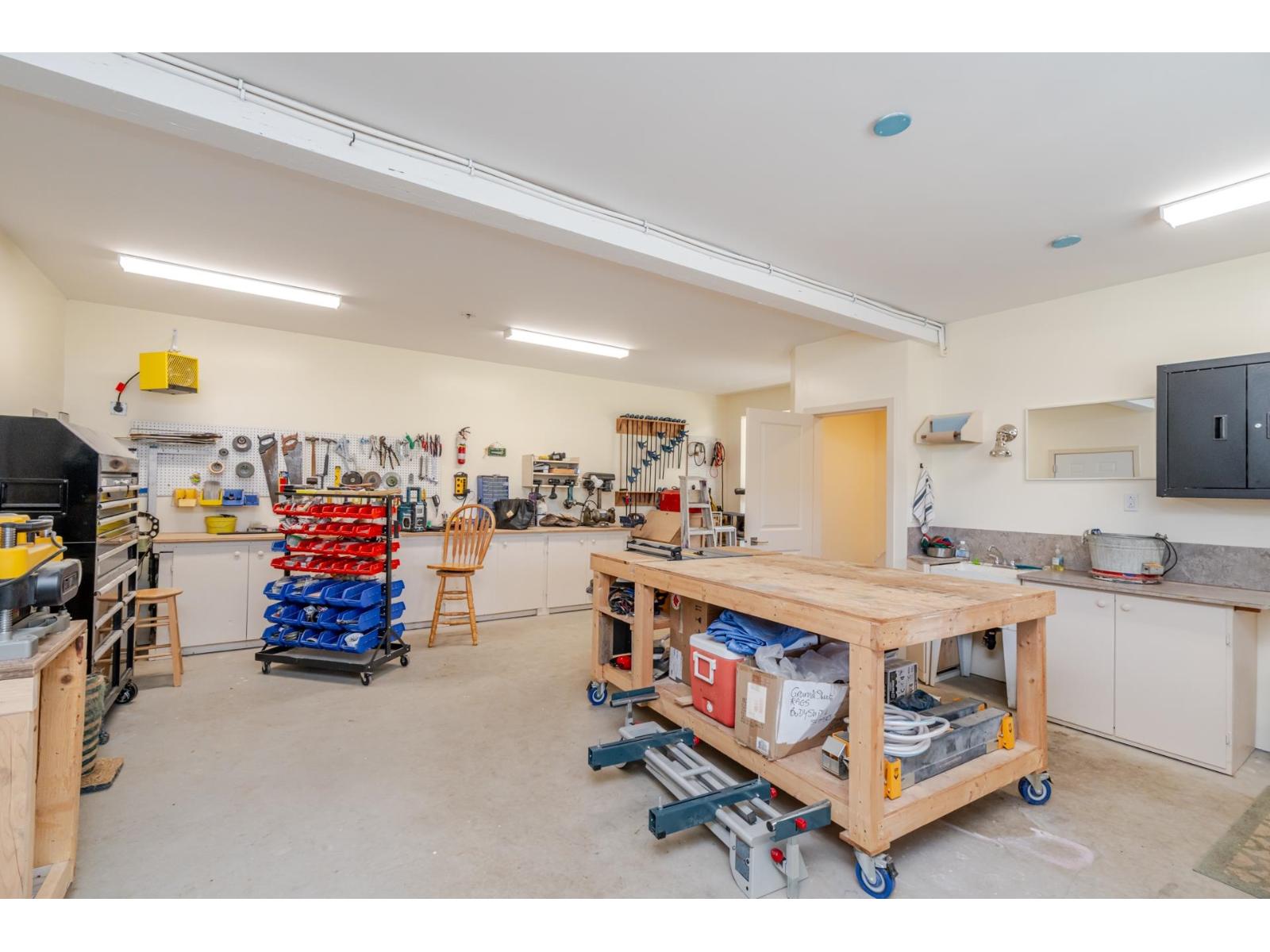 5728 BRADNER ROAD, Abbotsford