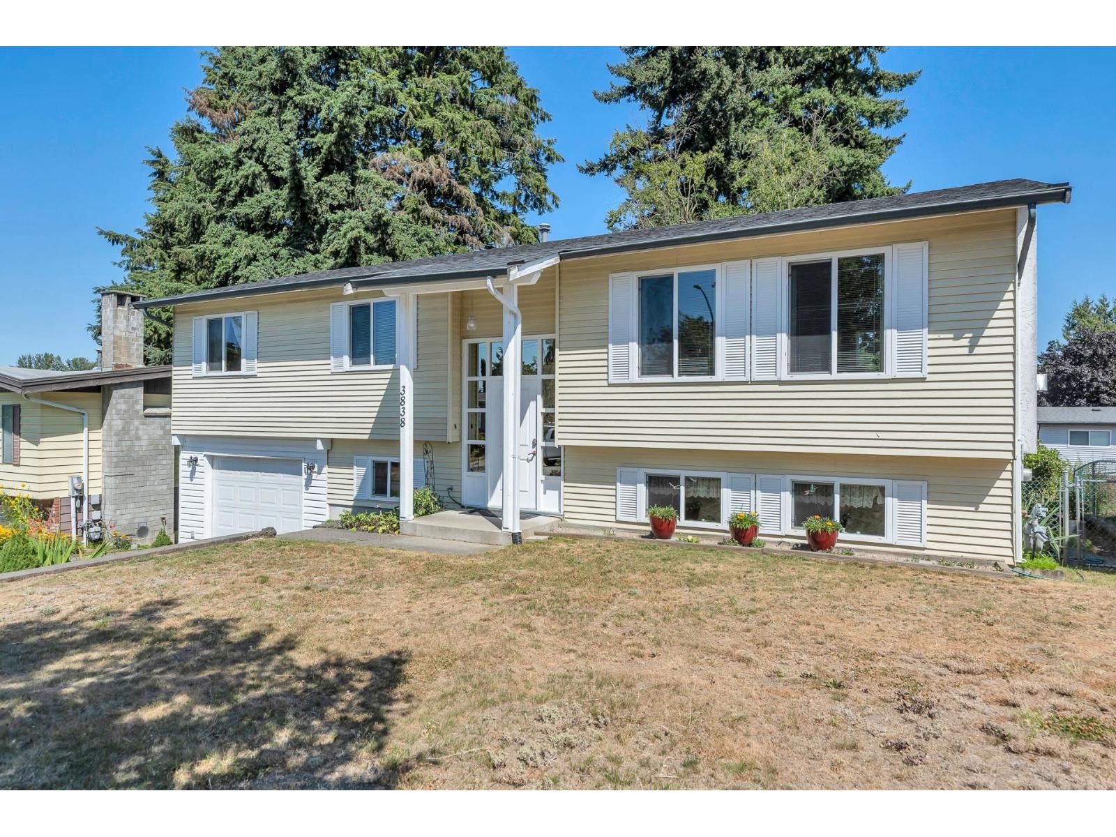 3838 CHADSEY CRESCENT, Abbotsford