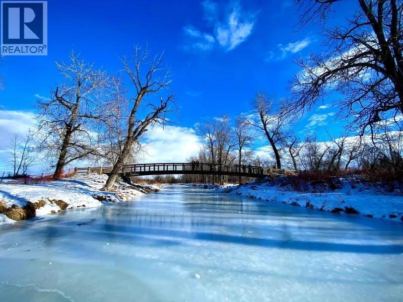 Single Family House for Sale in  Wood Valley Rise SW Woodbine Calgary 