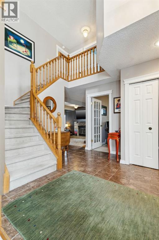 Single Family House for Sale in  Wood Valley Rise SW Woodbine Calgary 