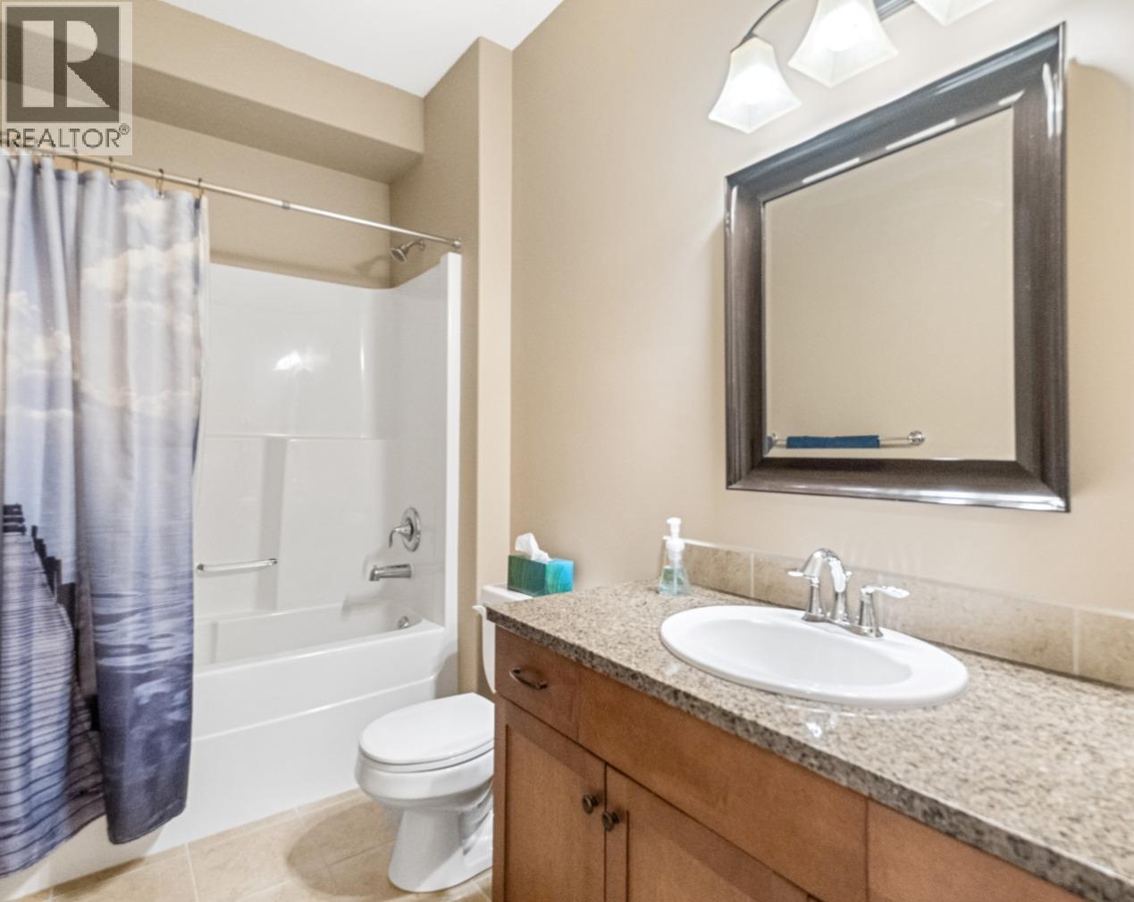 2568 Tuscany Drive, West Kelowna