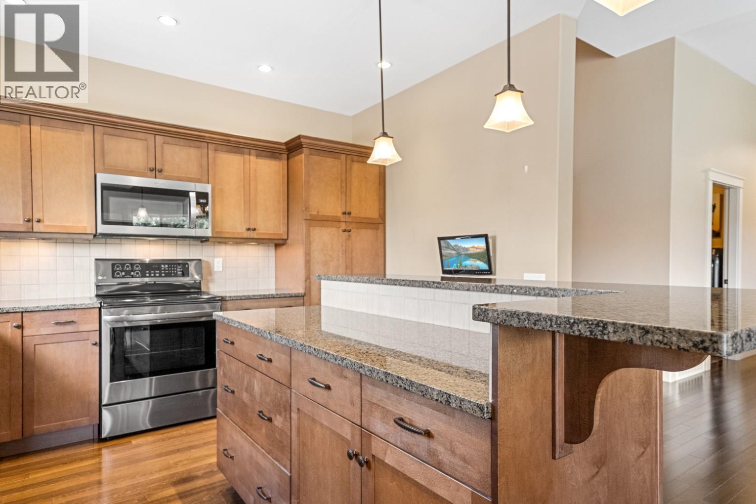 2568 Tuscany Drive, West Kelowna